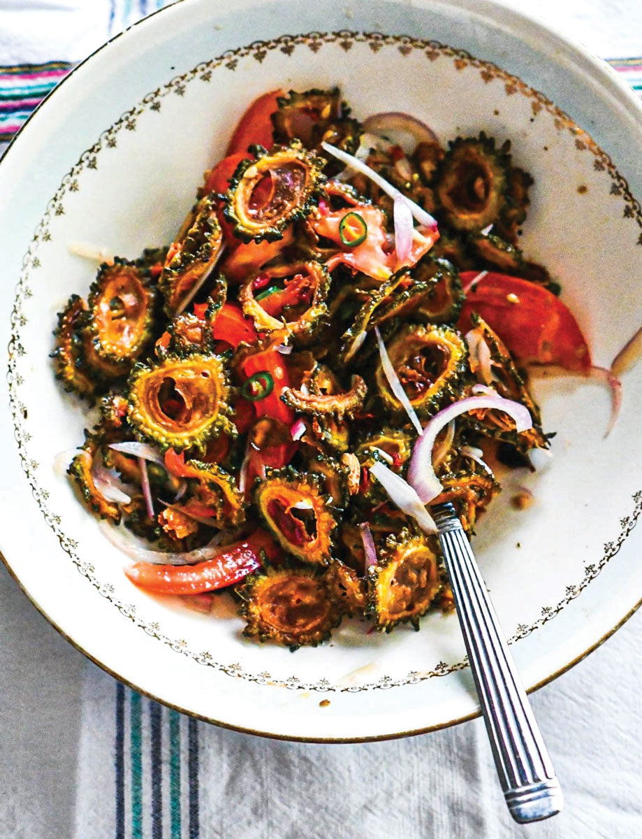 Bitter Gourd Melon- Futo - Spindle 10 - 40 Seeds Oriental Khổ qua rừng gai Asian Heirloom